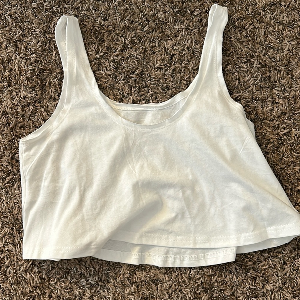 white tank